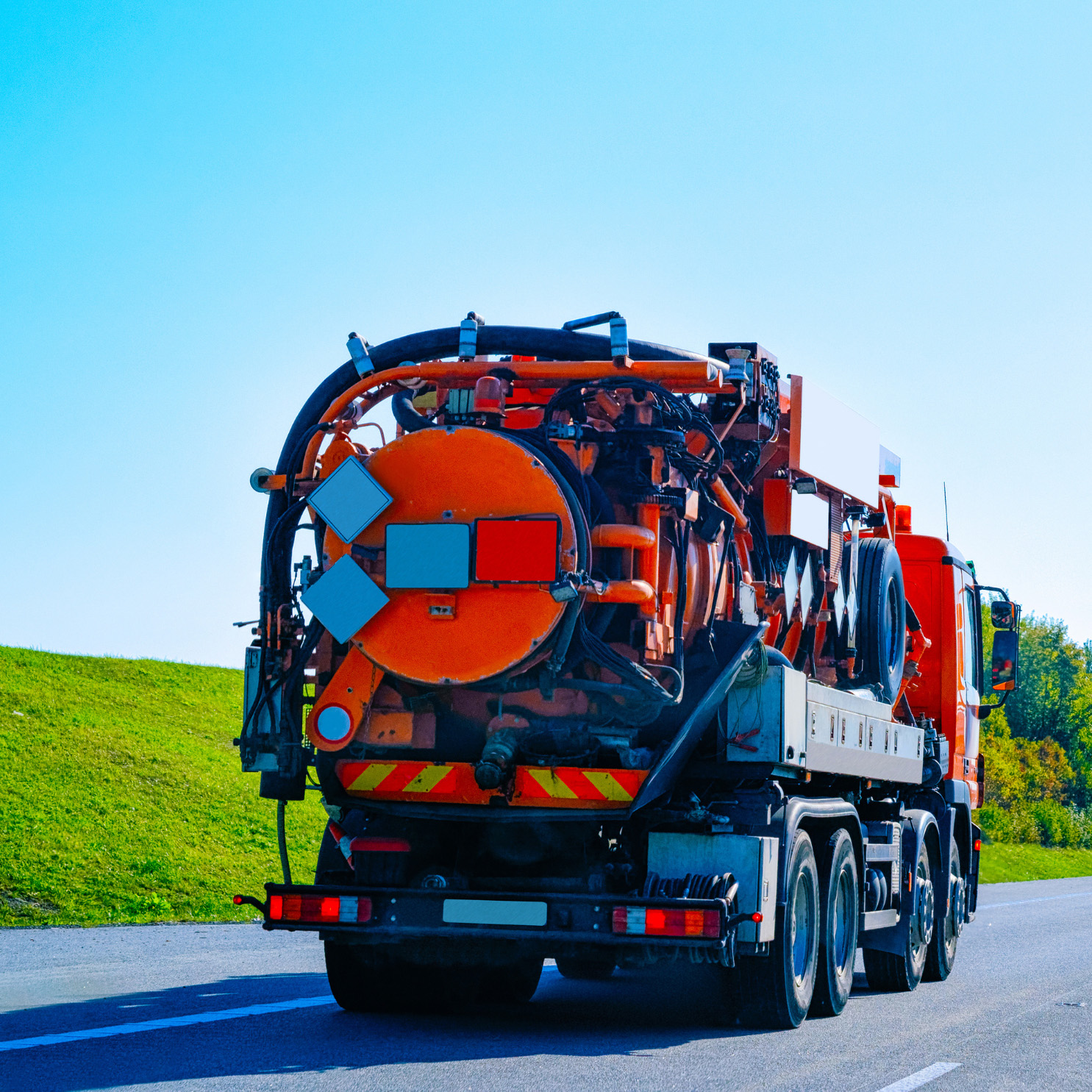 Waste Vacuuming & Transportation